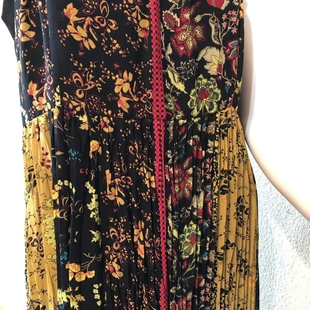 Sandra Darren Floral Pleated Midi Dress Size 12P - Picture 3 of 8